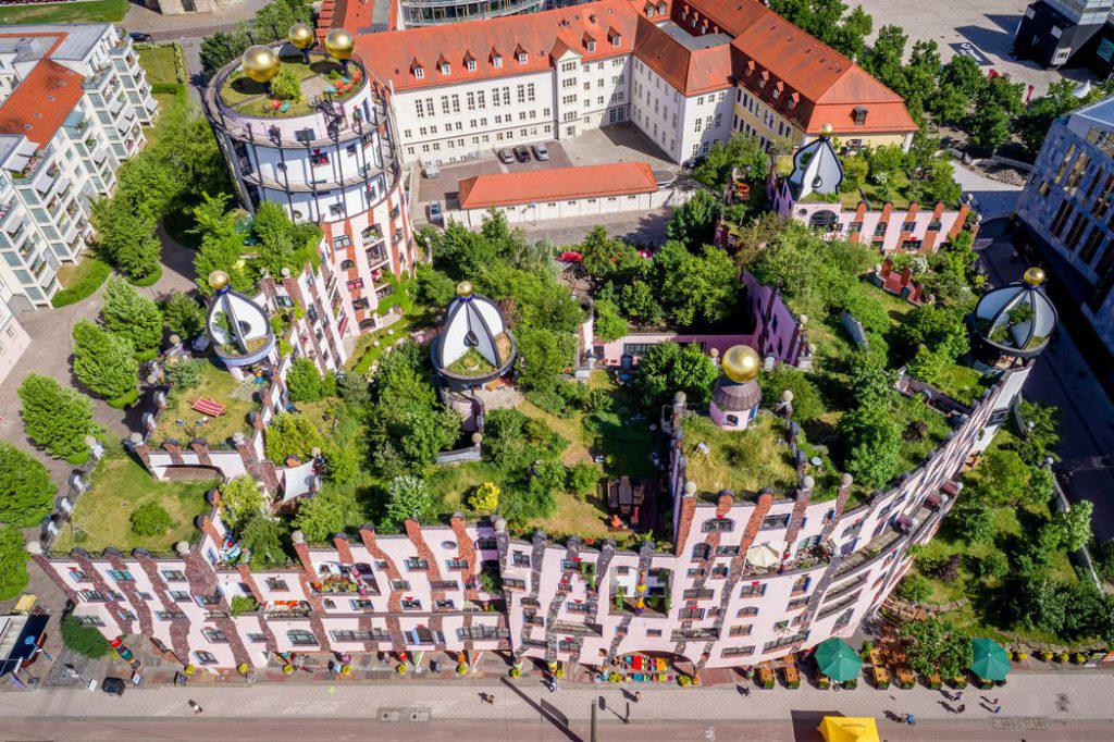 Дом Хундертвассера в Магдебурге, Германия