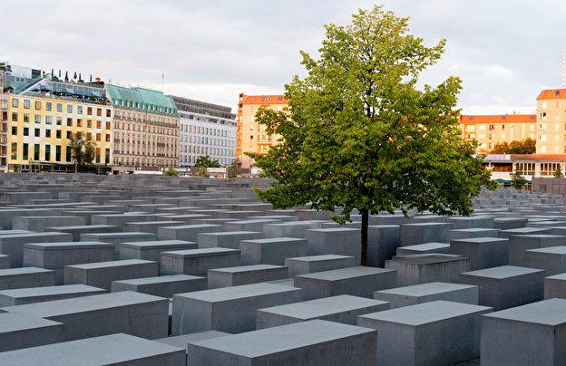 Мемориал холокоста в Берлине